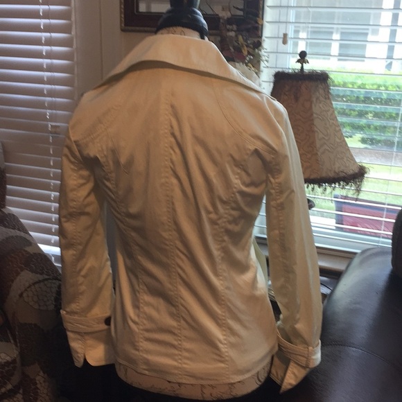 Jacket - Picture 4 of 7